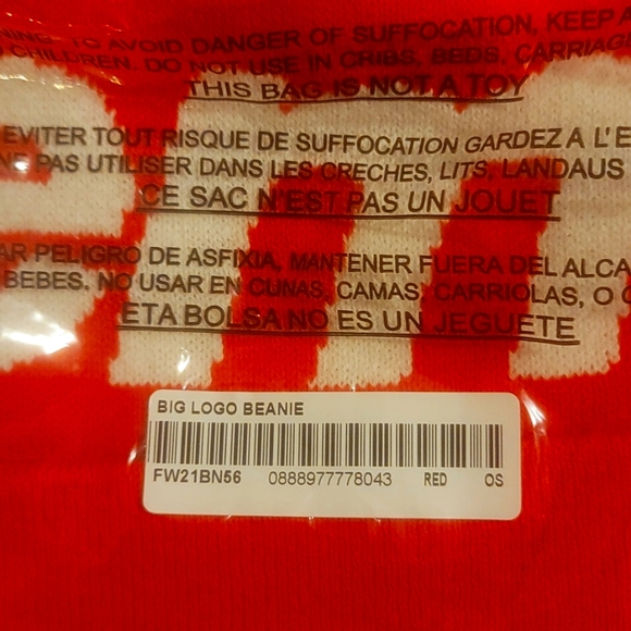 Supreme Big Logo Beanie - Picture 2 of 2